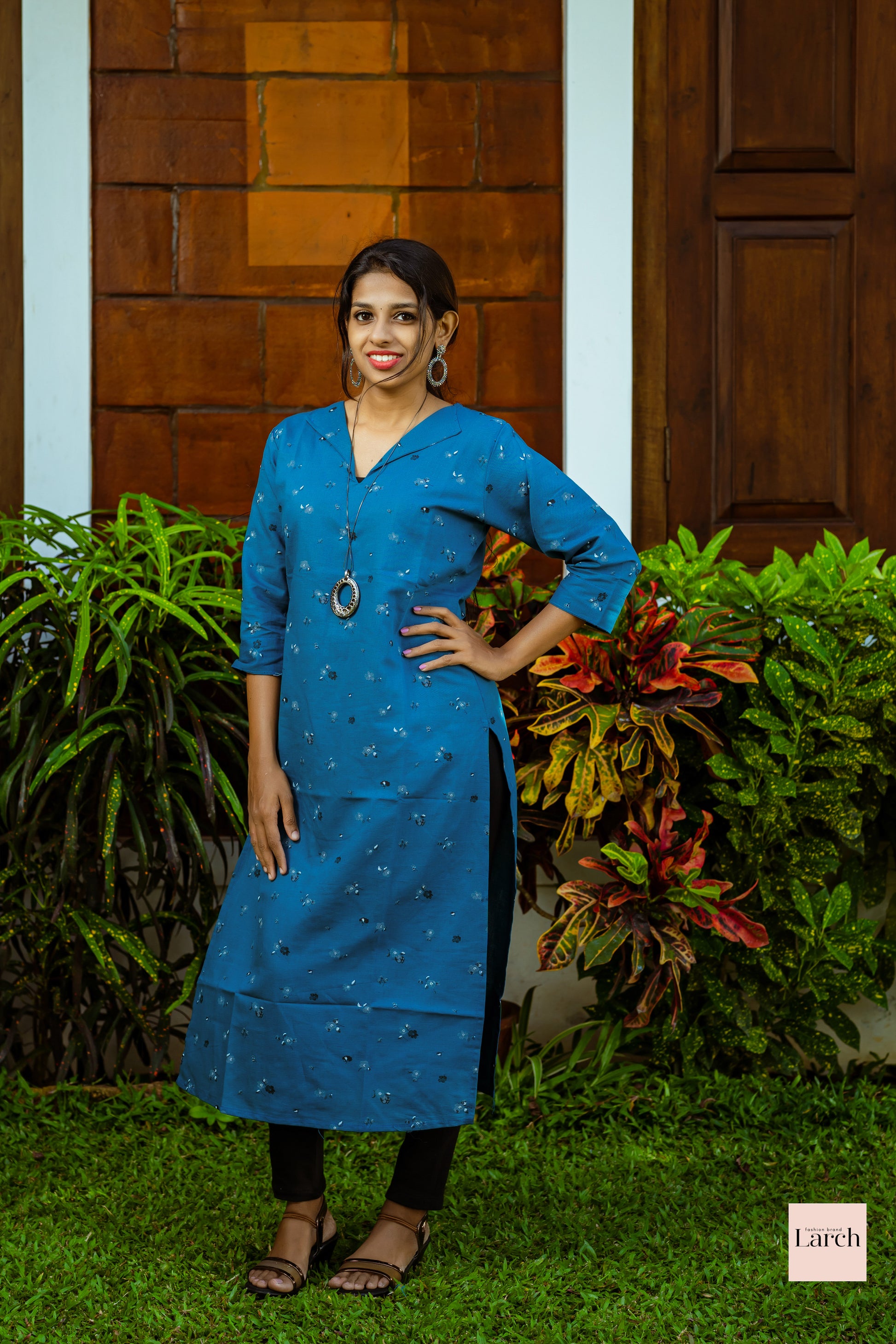 Blue Linen Cotton Straight Kurta | Larch Fashion Brand